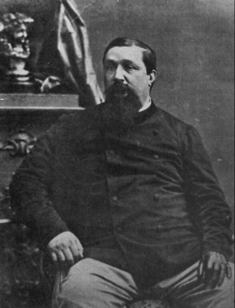 La historia del Victor Noir parisino, o cómo seguir siendo el favorito de las mujeres después de la muerte La historia del Victor Noir parisino, o cómo seguir siendo el favorito de las mujeres después de la muerte