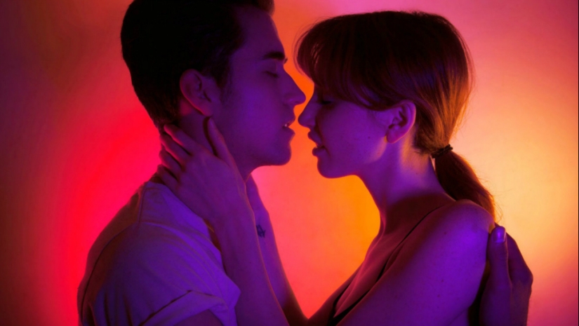 La misteriosa belleza de un beso La misteriosa belleza de un beso