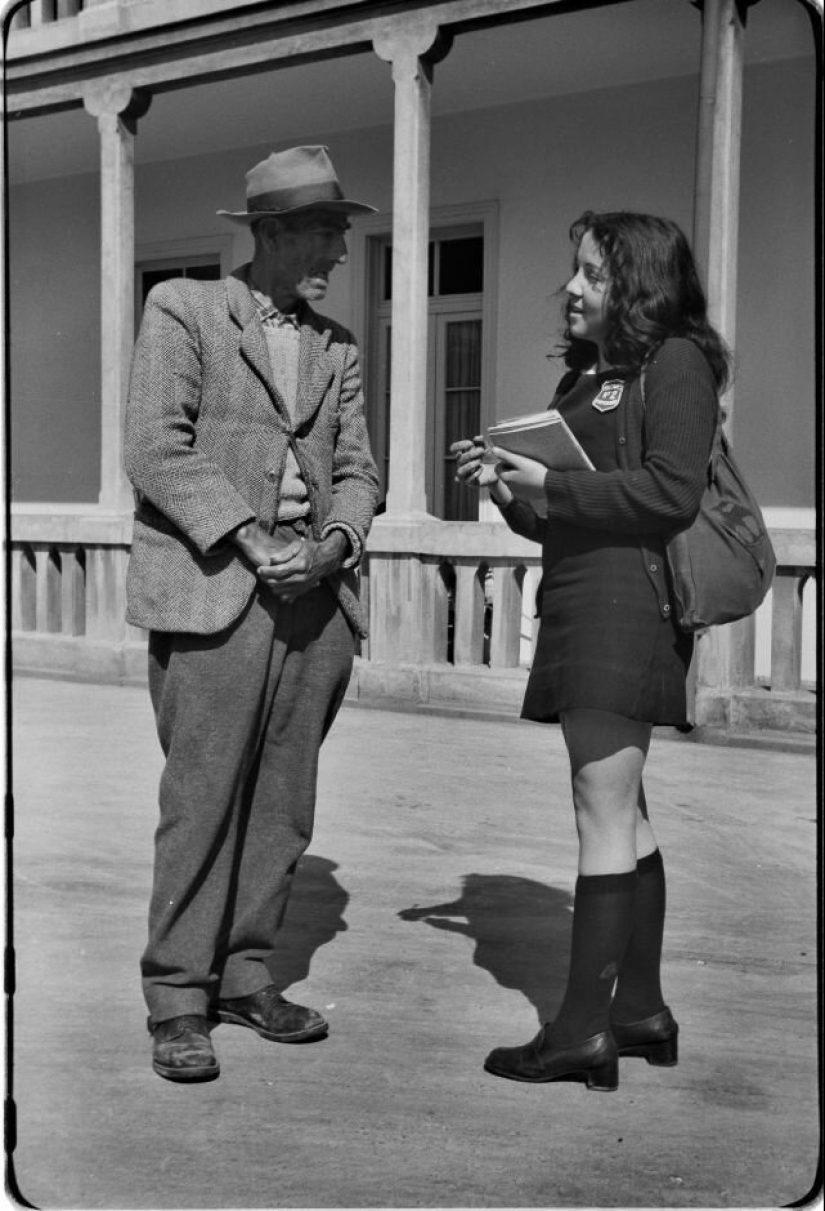 Looked like the Chilean capital's youth in the 70s Looked like the Chilean capital's youth in the 70s