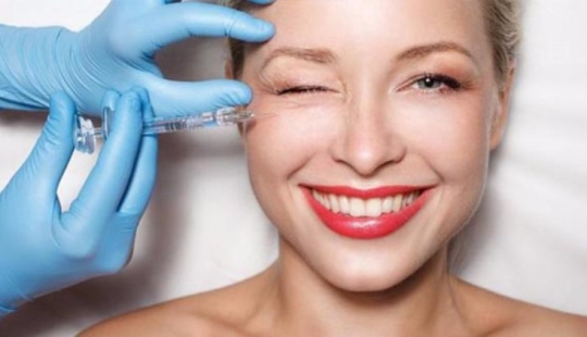 Los estudios han demostrado que las inyecciones de botox hacen que las personas sean más felices