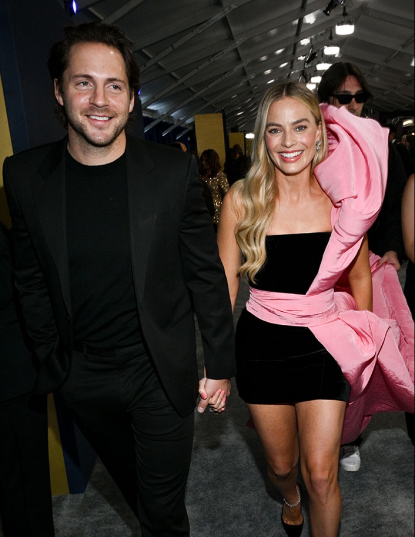 Margot Robbie está embarazada y espera su primer hijo con su esposo Tom Ackerley Margot Robbie está embarazada y espera su primer hijo con su esposo Tom Ackerley