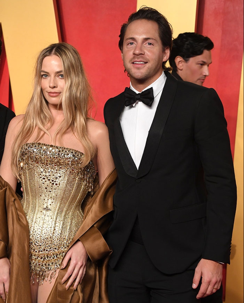 Margot Robbie está embarazada y espera su primer hijo con su esposo Tom Ackerley Margot Robbie está embarazada y espera su primer hijo con su esposo Tom Ackerley
