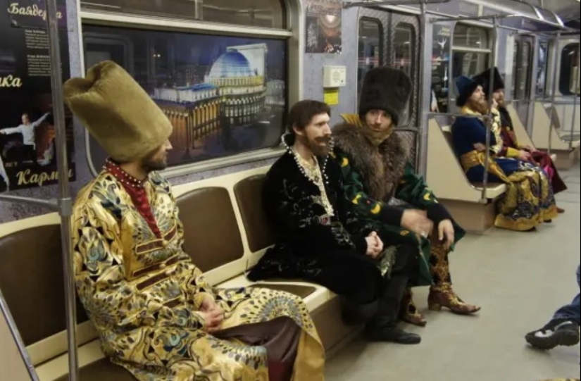 Mods y excéntricos del metro. Mods y excéntricos del metro.