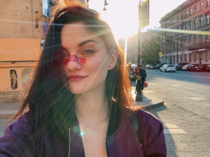 Monobloque, tirantes y 8 defectos de apariencia más que son considerados atractivos por otras personas