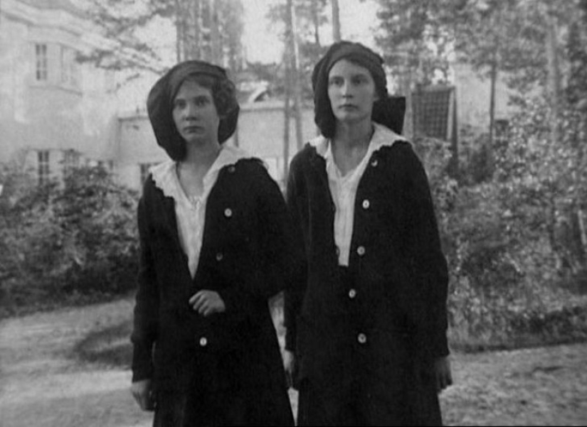 Natalie Paley es la nieta del emperador, que conquistó los podios y las pantallas de cine occidentales Natalie Paley es la nieta del emperador, que conquistó los podios y las pantallas de cine occidentales