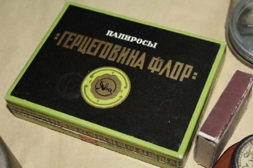Not by bread alone: tobacco, alcohol and sweets in the Red Army