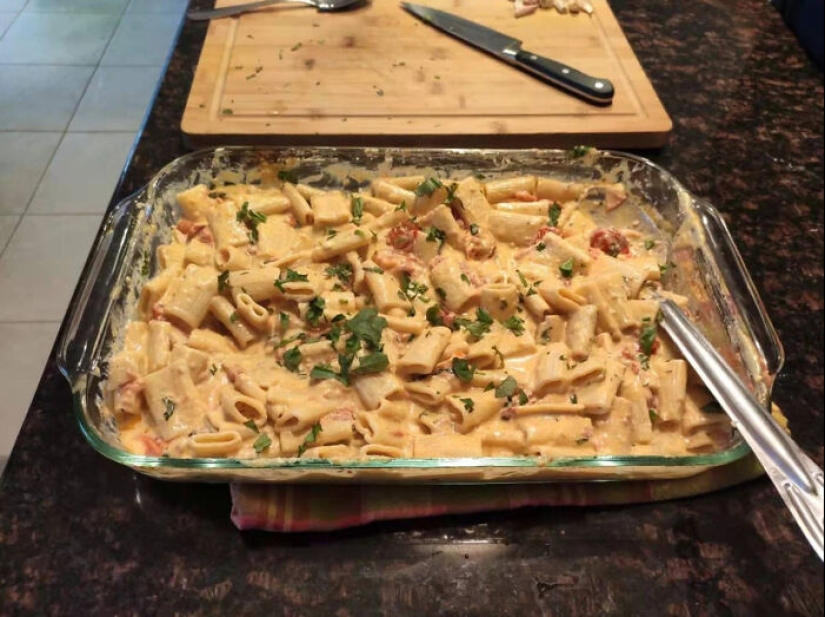 People Online Trashed These Well-Known Food Hacks That Are Useless In Real Life People Online Trashed These Well-Known Food Hacks That Are Useless In Real Life