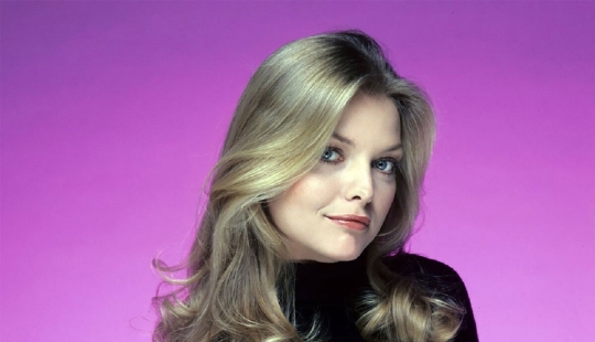 Photo shoot of the future star-21-year-old Michelle Pfeiffer