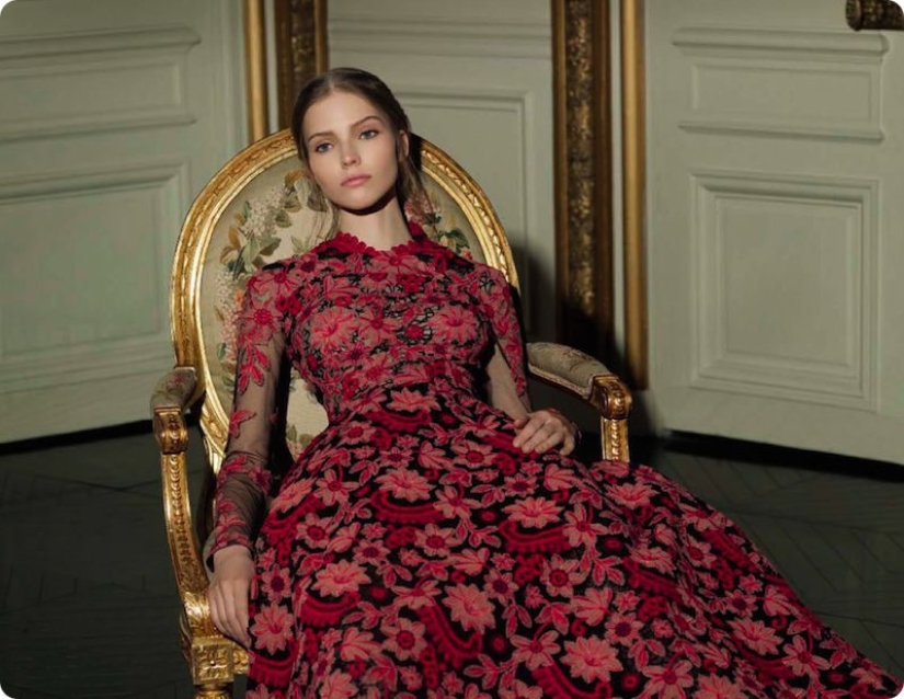 Photos of Gian Paolo Barbieri, who became famous all over the world, shooting female beauty