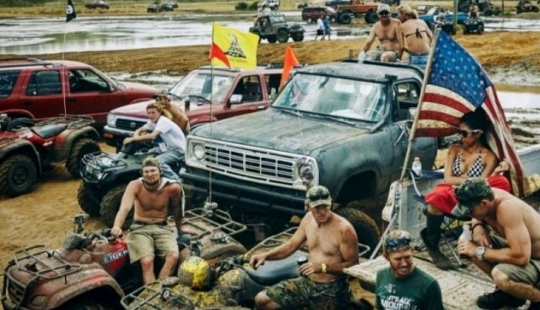 Rednecks: how the white hillbilly of the USA lives