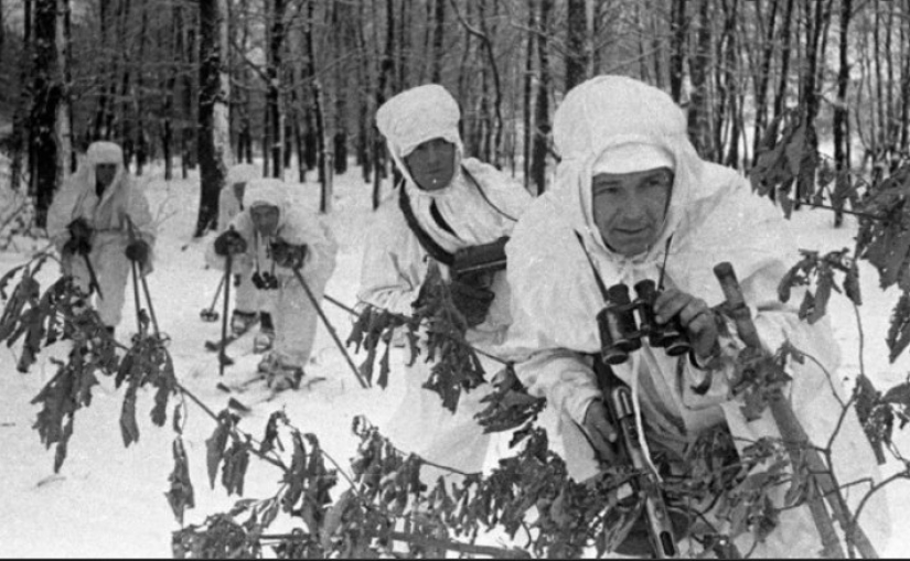 Robinson with a machine gun, or the Amazing story of the deserter Mark Gursky Robinson with a machine gun, or the Amazing story of the deserter Mark Gursky