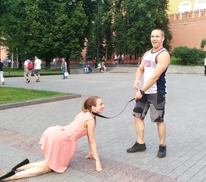 Rule, dominate, humiliate: 15 photos in which rights are infringed Rule, dominate, humiliate: 15 photos in which rights are infringed