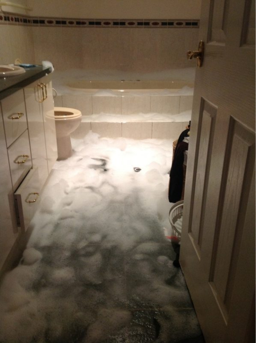 Shit happens: a compilation of the most epic of fails from the Internet