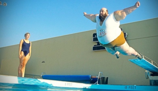 Shit happens: a compilation of the most epic of fails from the Internet