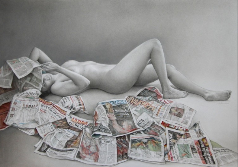 Sleepy temptation in the works of the Spanish portraitist Soledad Fernandez