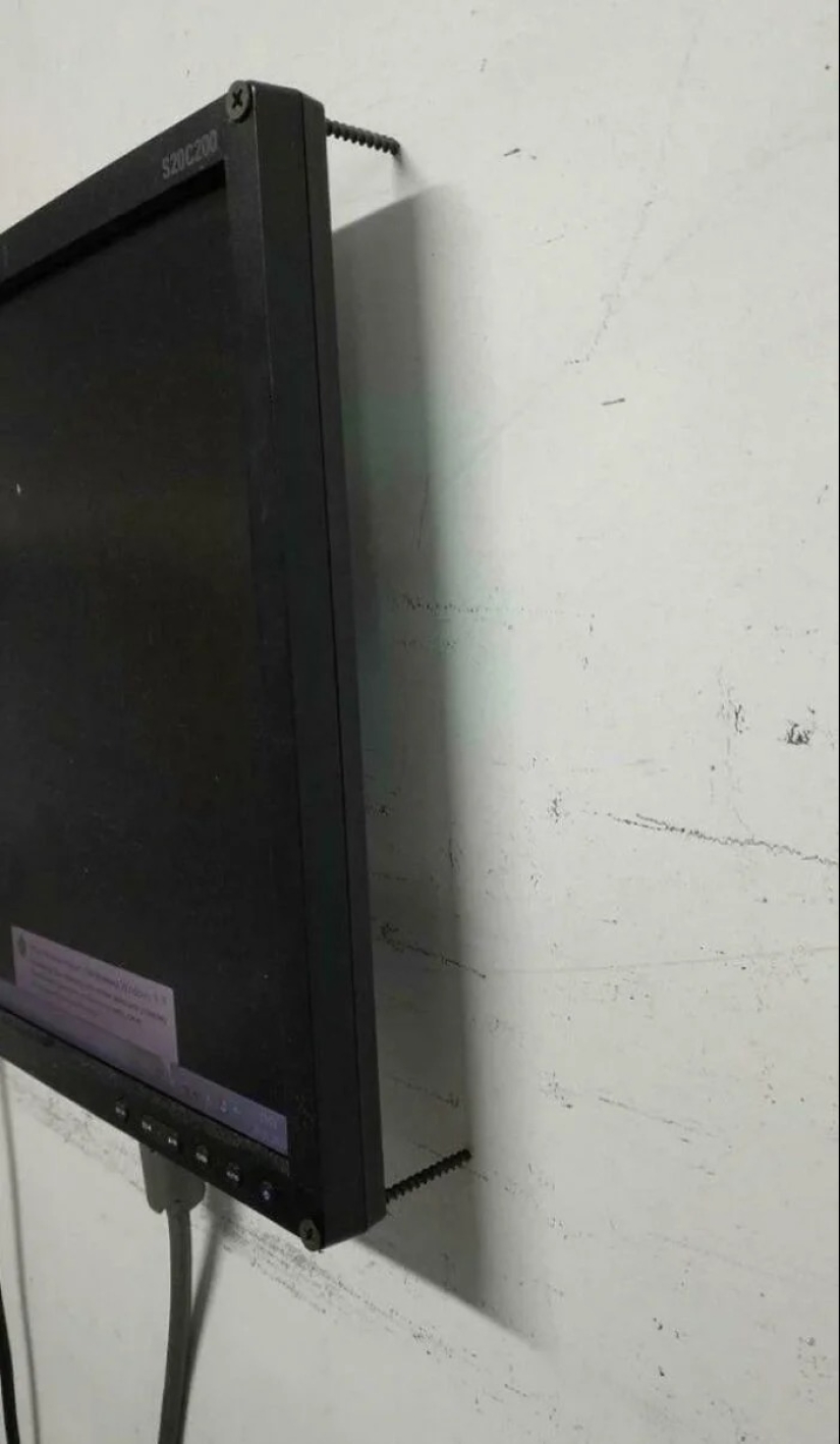 Soporte técnico de lunes a viernes: 22 pruebas de que no todos deben confiar en el equipo Soporte técnico de lunes a viernes: 22 pruebas de que no todos deben confiar en el equipo