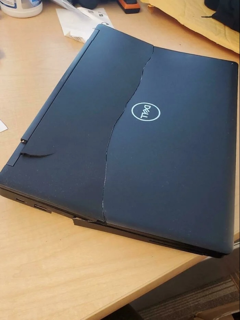 Soporte técnico de lunes a viernes: 22 pruebas de que no todos deben confiar en el equipo Soporte técnico de lunes a viernes: 22 pruebas de que no todos deben confiar en el equipo