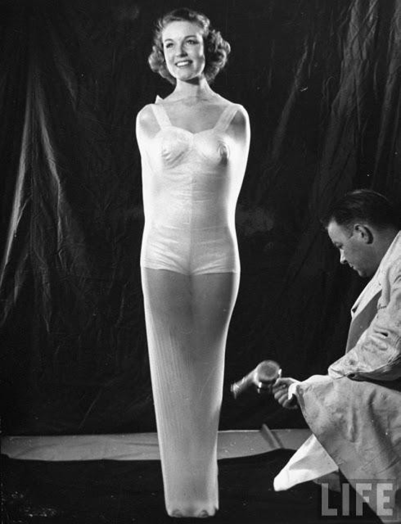 Strange is packaging meat in pictures LIFE in 1939 Strange is packaging meat in pictures LIFE in 1939