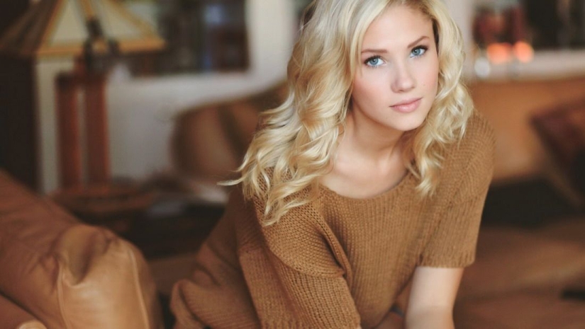 Stunningly beautiful girl, amazing natural beauty Stunningly beautiful girl, amazing natural beauty