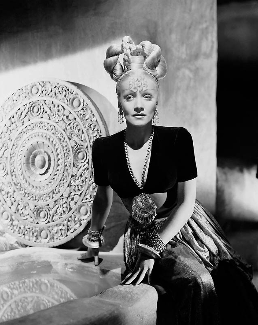 Sydney Gilarov - estilista de la época dorada de Hollywood Sydney Gilarov - estilista de la época dorada de Hollywood