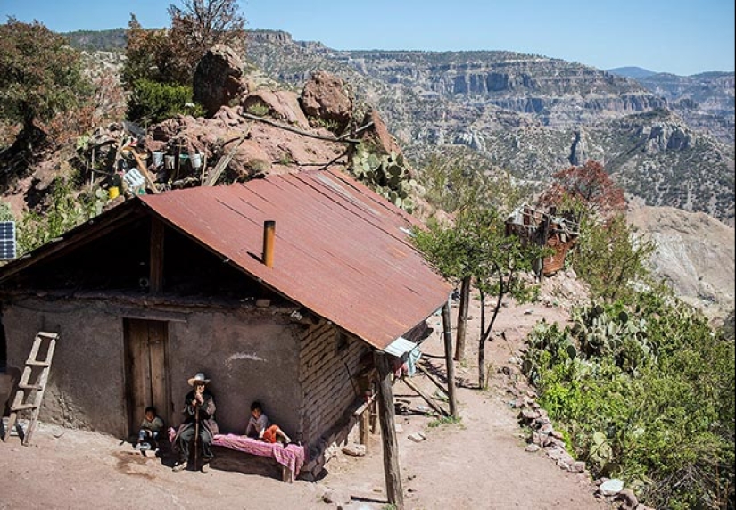 Tarahumara Indians: what is the reason for the phenomenon of the best runners on the planet