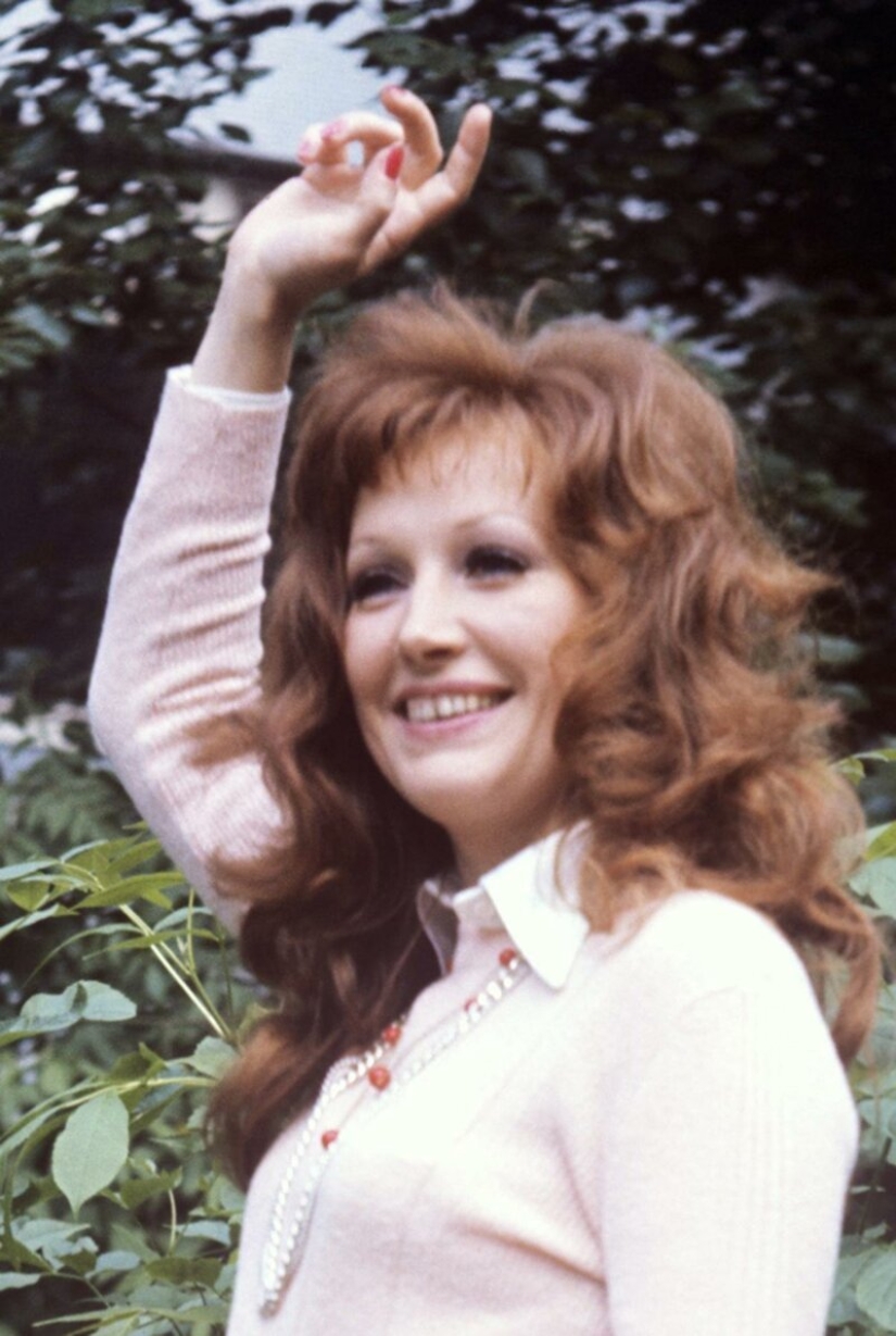 The beginning of the path: a photo of a young Pugacheva