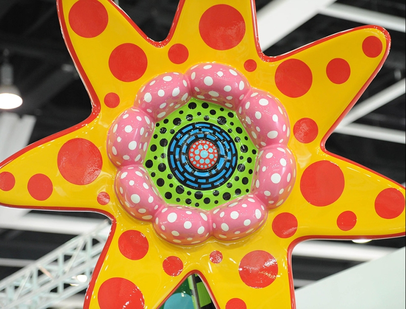 The inhabitant of a mental hospital from Japan is the most expensive living artist