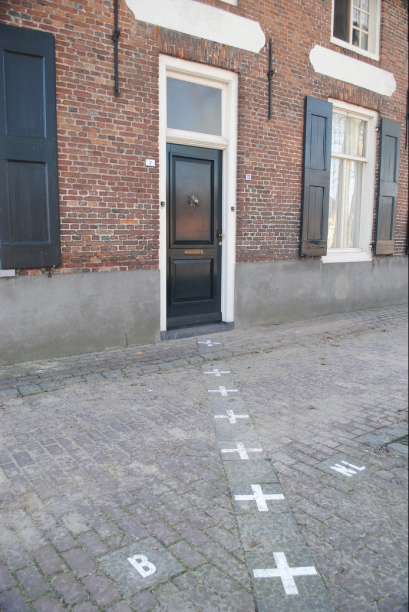 The most unusual borders that showcase policy