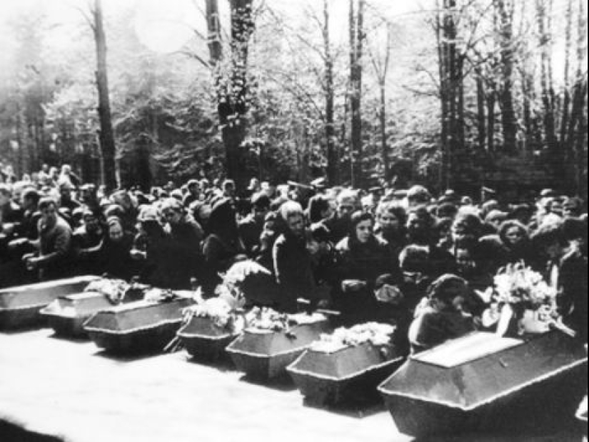 The plane crash at the kindergarten: a tragedy that was silent for 30 years The plane crash at the kindergarten: a tragedy that was silent for 30 years