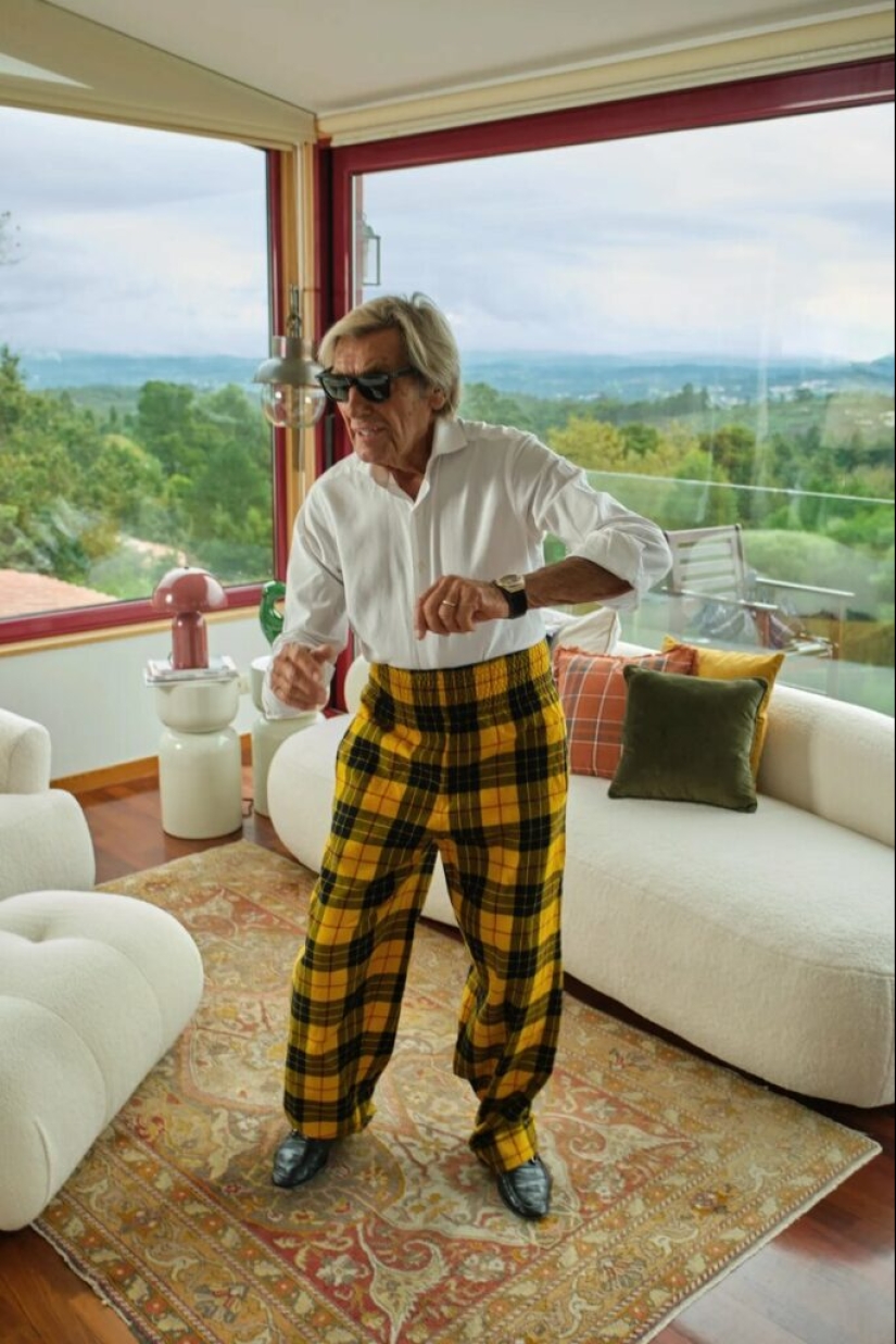 "The Spanish King": How 91-year-old model Andres Garcia-Carro lives and works