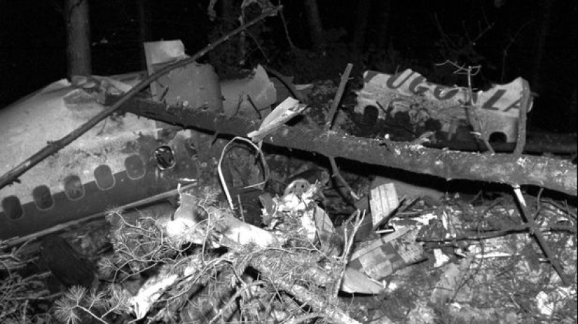 The story of a flight attendant who survived a fall from a height of 10 thousand meters The story of a flight attendant who survived a fall from a height of 10 thousand meters