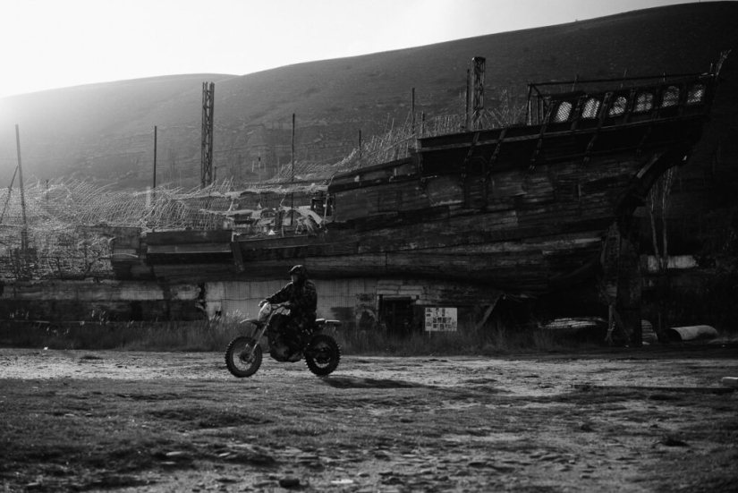 The story of Captain Scaletto, or How the sailboat of a dream crashed on the rocks of bureaucracy The story of Captain Scaletto, or How the sailboat of a dream crashed on the rocks of bureaucracy