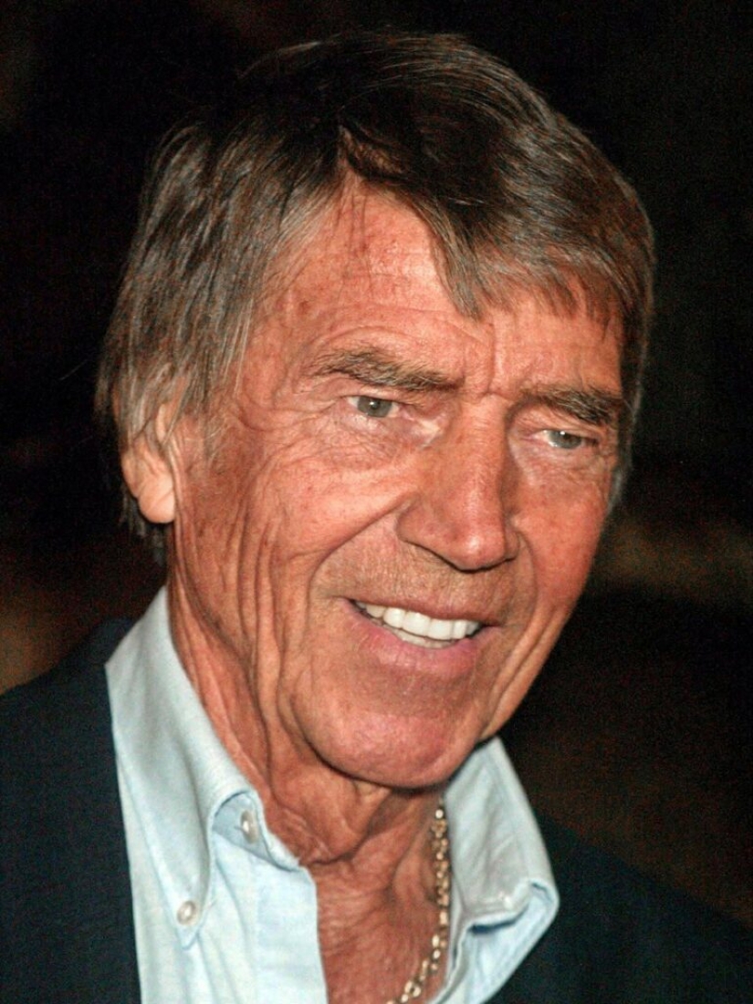 The story of Mickey Hargitey, a bodybuilding legend played by Arnie himself in the movie The story of Mickey Hargitey, a bodybuilding legend played by Arnie himself in the movie