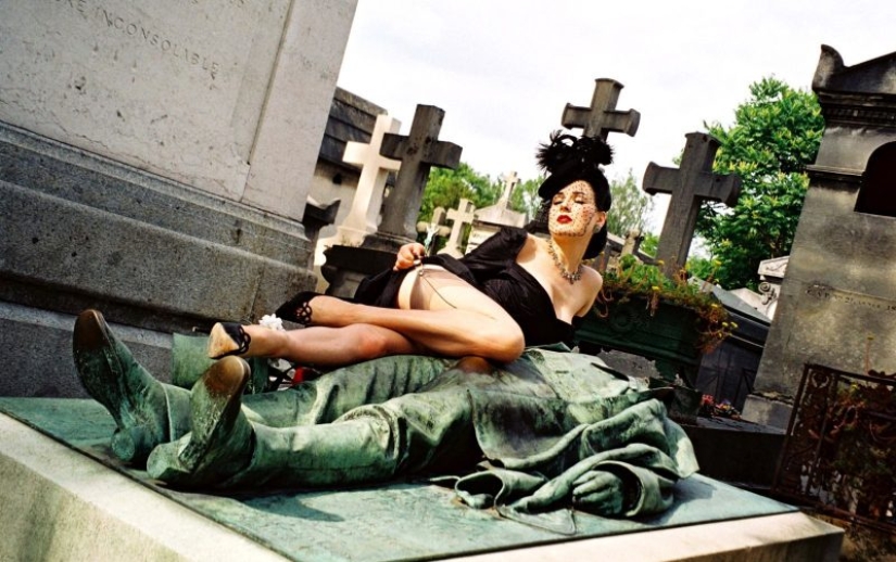 The story of the Parisian Victor Noir, or How to remain a favorite of women after death The story of the Parisian Victor Noir, or How to remain a favorite of women after death