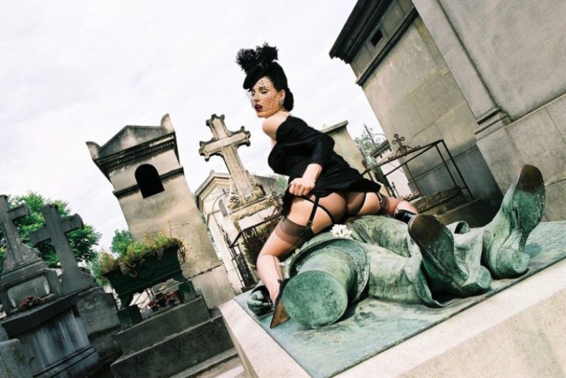 The story of the Parisian Victor Noir, or How to remain a favorite of women after death The story of the Parisian Victor Noir, or How to remain a favorite of women after death