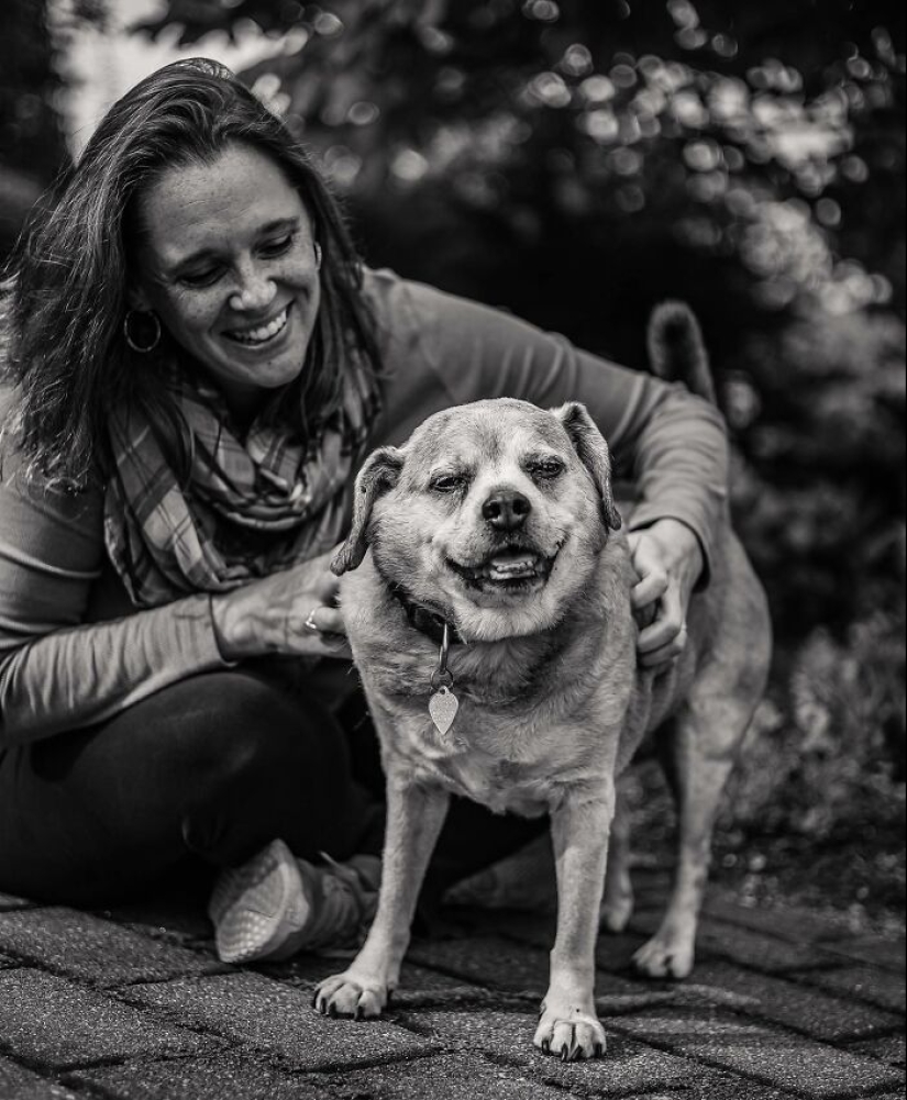 This Photographer Captures People With Their Pets Before They Cross The “Rainbow Bridge” This Photographer Captures People With Their Pets Before They Cross The “Rainbow Bridge”