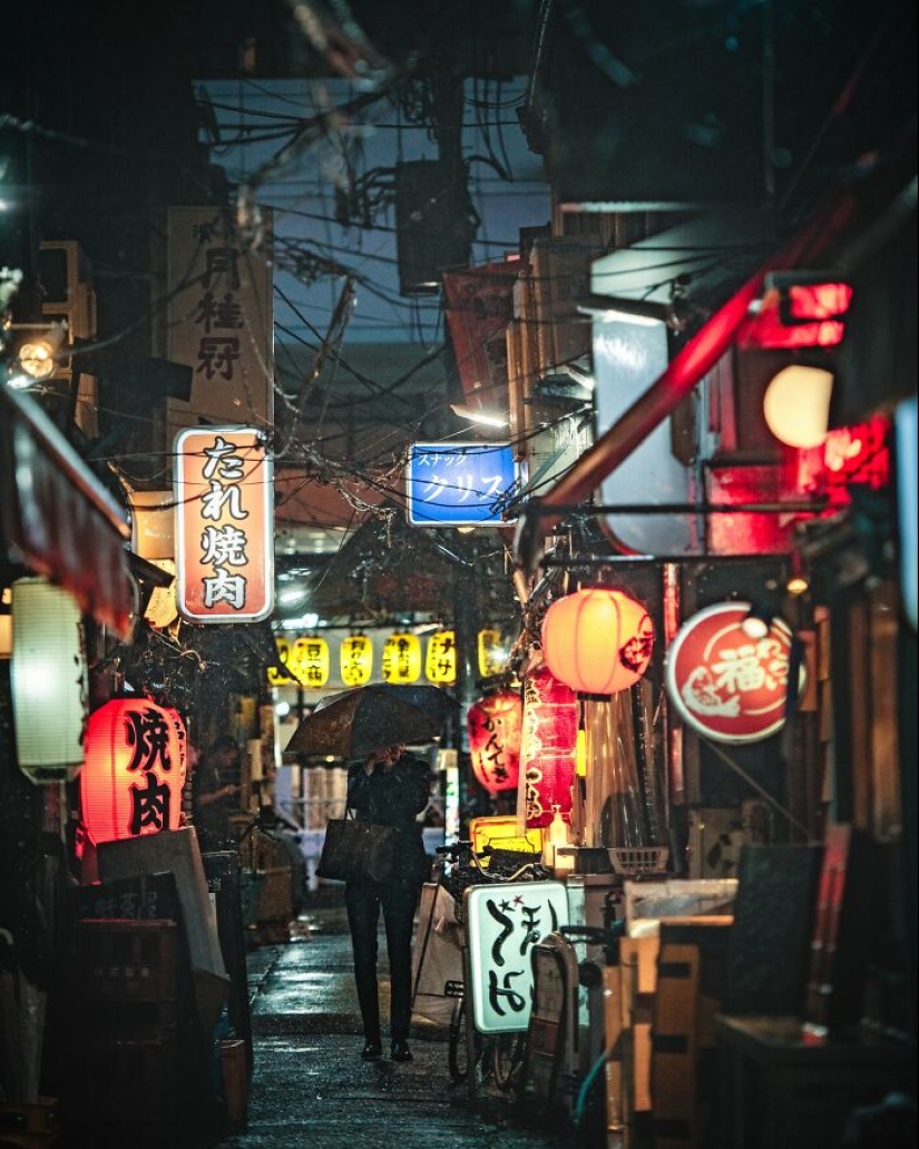 Tokyo After Dark: 13 Mesmerizing Urban Scenes Captured By Takaaki Ito Tokyo After Dark: 13 Mesmerizing Urban Scenes Captured By Takaaki Ito