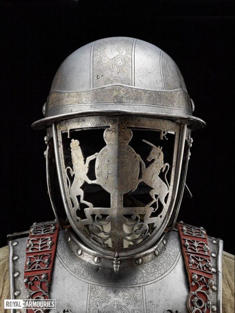 Unusual Helmets: 25 Amazing Artifacts from Different Eras Unusual Helmets: 25 Amazing Artifacts from Different Eras