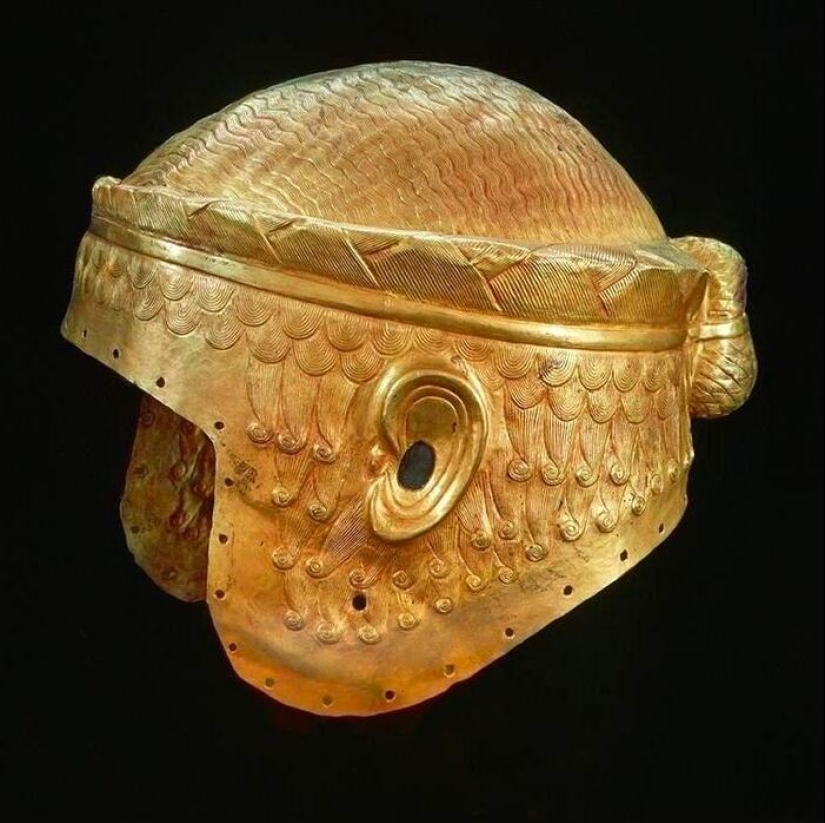 Unusual Helmets: 25 Amazing Artifacts from Different Eras Unusual Helmets: 25 Amazing Artifacts from Different Eras