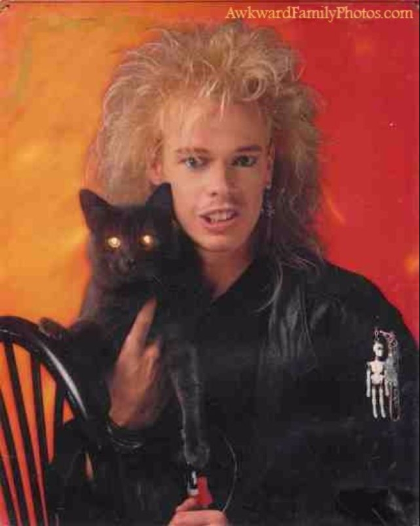 Very strange family photos with pets Very strange family photos with pets