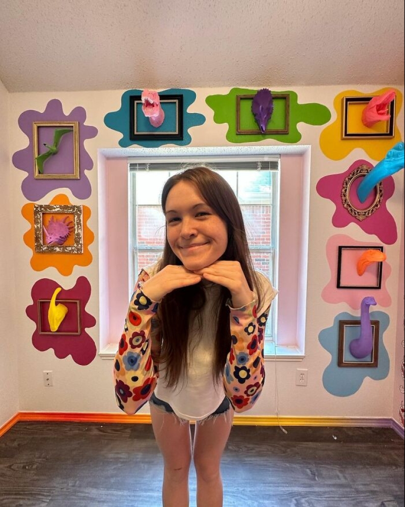 Woman Shows Off Her Uniquely Colorful Home Online, Goes Viral As Netizens Are Mesmerized By It Woman Shows Off Her Uniquely Colorful Home Online, Goes Viral As Netizens Are Mesmerized By It