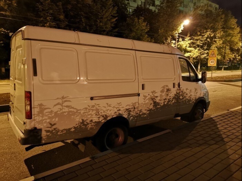 You'll have to look at these photos twice: 35 bizarre optical illusions with a shadow