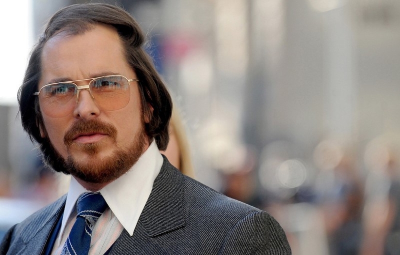 10 actors, chameleons, able to transform into anyone 10 actors, chameleons, able to transform into anyone