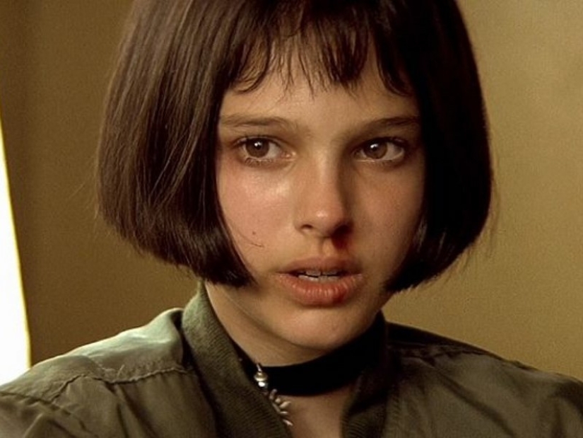 10 actors, chameleons, able to transform into anyone 10 actors, chameleons, able to transform into anyone