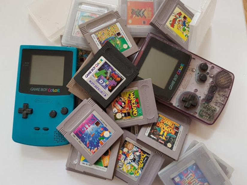 10 expensive items that everyone probably has in their home 10 expensive items that everyone probably has in their home