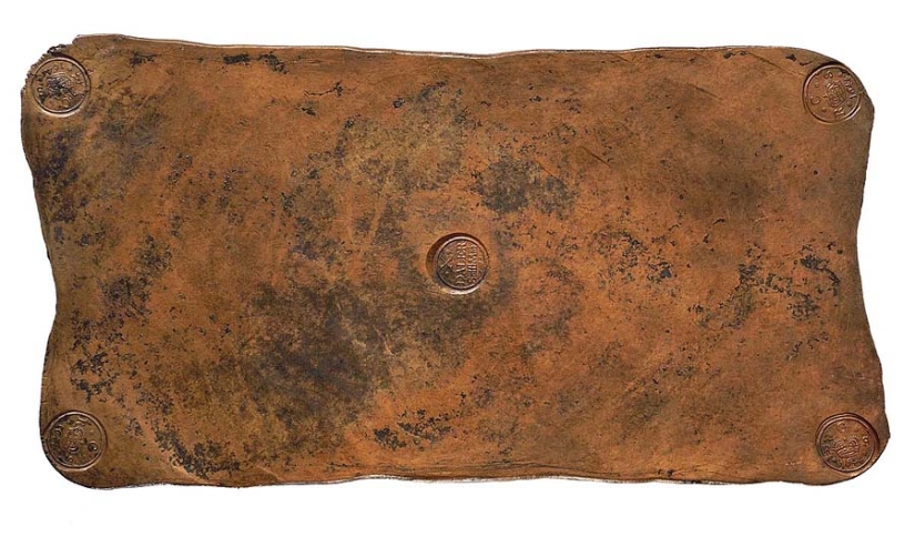 10 facts about money