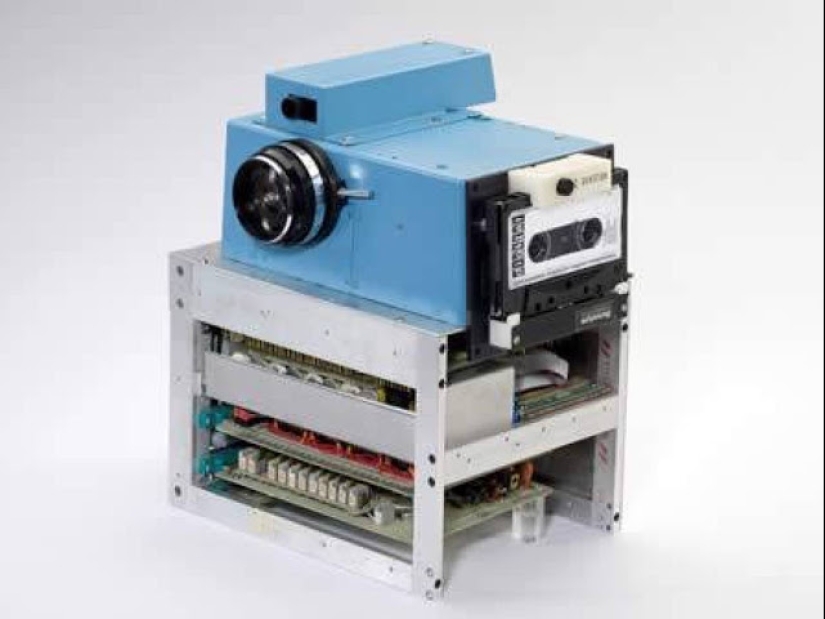 10 historic "first times" that changed the world