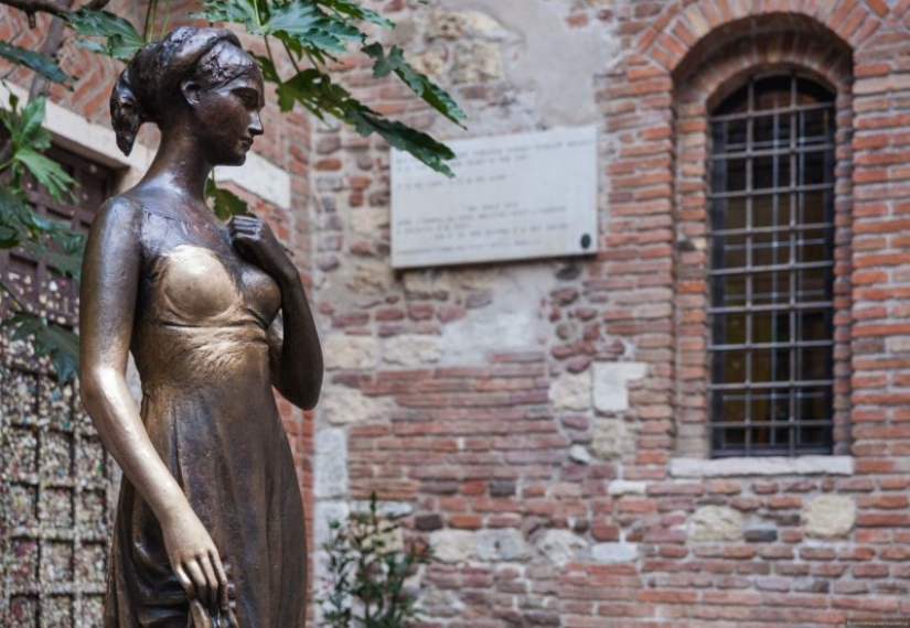 10 interesting finds made inside the statues 10 interesting finds made inside the statues