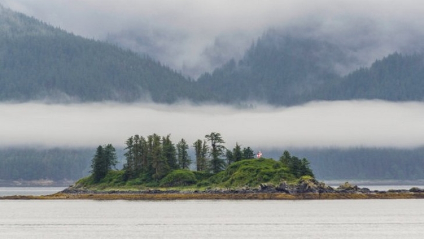 10 islands where there are completely unique languages 10 islands where there are completely unique languages