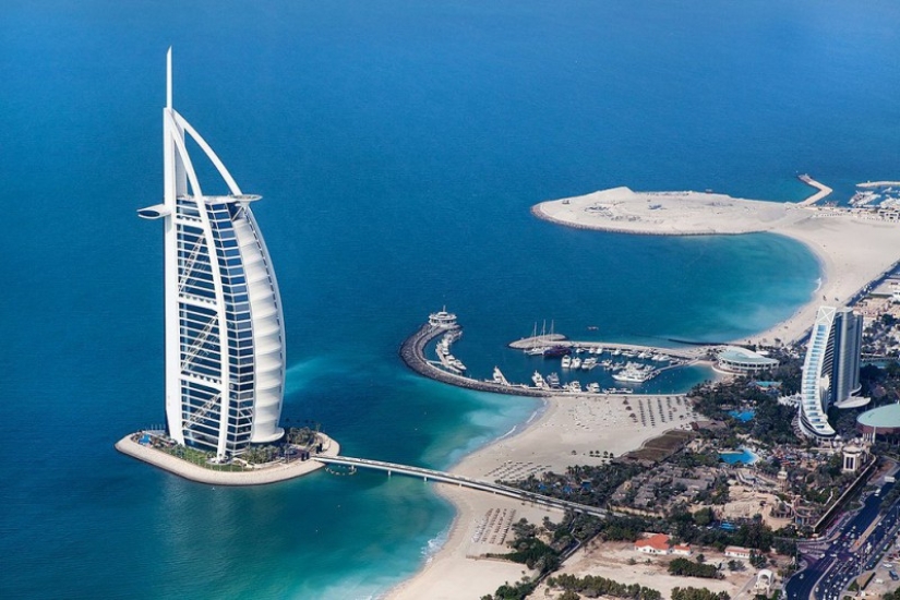 10 most amazing structures UAE 10 most amazing structures UAE